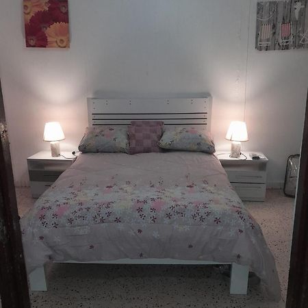 וילמסטאד Central Apartment In Otrabanda מראה חיצוני תמונה